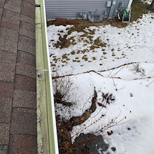 gutter-cleaning 24