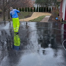 High-Quality-Driveway-Power-Washing-in-Lakewood-IL 8