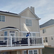 Vinyl-Siding-Soft-Wash-in-Huntley-IL-Safe-Removal-of-Algae-and-Dirt 3