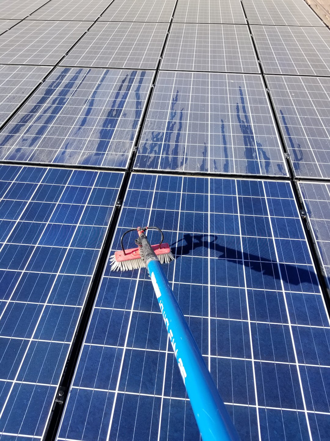 solar-panel-cleaning-precision-illinois